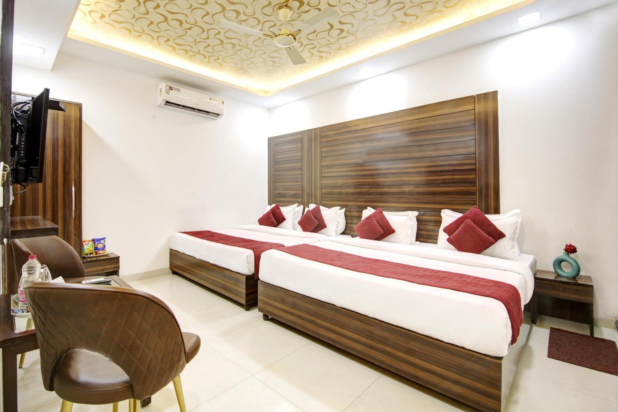 Airport Hotel Chanakya Delhi Yeni Delhi Dış mekan fotoğraf